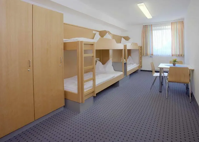 Jugendgaestehaus * Linz